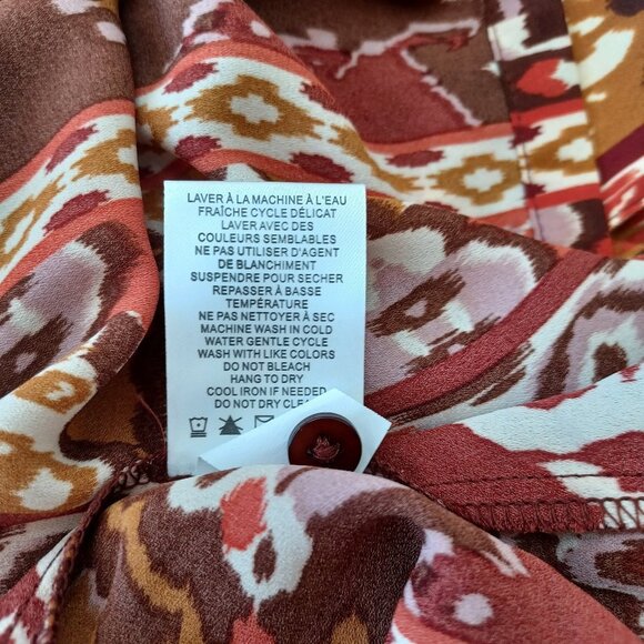 Cupcakes & Cashmere Top Ikat Aztec Print Short Sleeve Camp Shirt Womens Medium - Picture 11 of 15